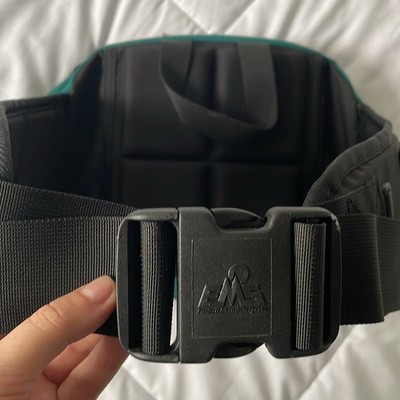 Vintage VTG EMS Eastern Mountain Sports Large Green Fanny Pack Crossbody Bag - Picture 4 of 8